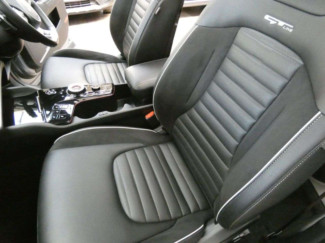2025 KIA SPORTAGE 2025 KIA SPORTAGE