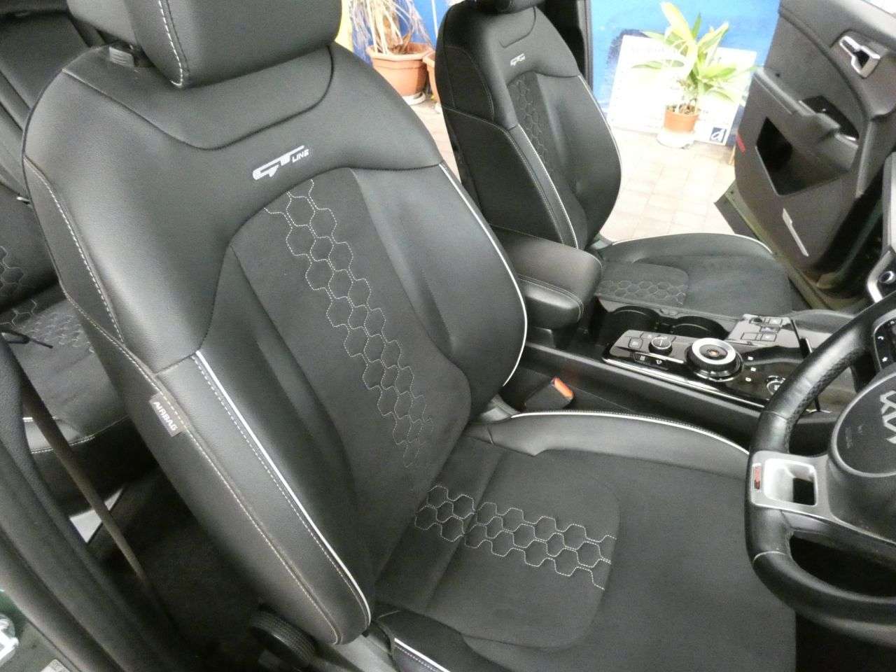 2025 KIA SPORTAGE 2025 KIA SPORTAGE