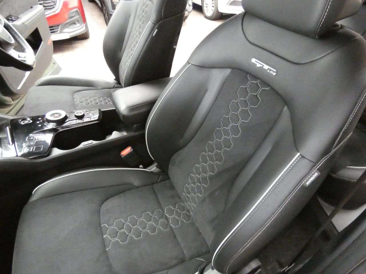 2025 KIA SPORTAGE 2025 KIA SPORTAGE