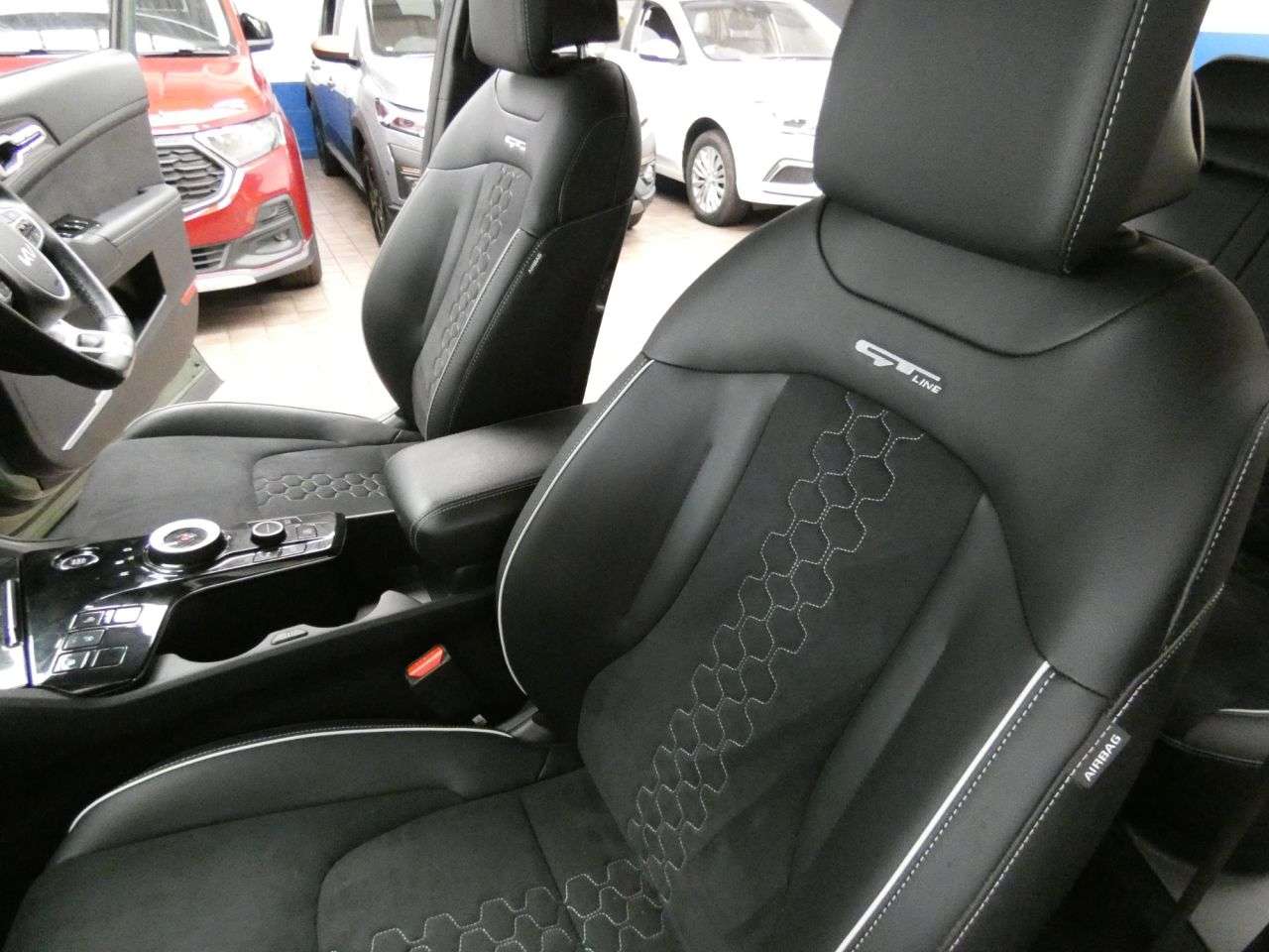2025 KIA SPORTAGE 2025 KIA SPORTAGE
