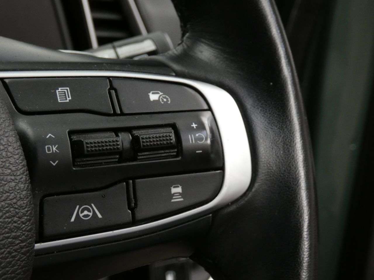 2025 KIA SPORTAGE 2025 KIA SPORTAGE