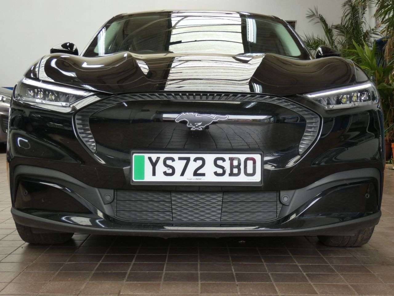 A 2022 FORD MUSTANG MACH-E Standard Range 70kWh SUV 5dr Electric Automatic (269 ps) LOW MILEAGE 1 OWNE A 2022 FORD MUSTANG MACH-E Standard Range 70kWh SUV 5dr Electric Automatic (269 ps) LOW MILEAGE 1 OWNE