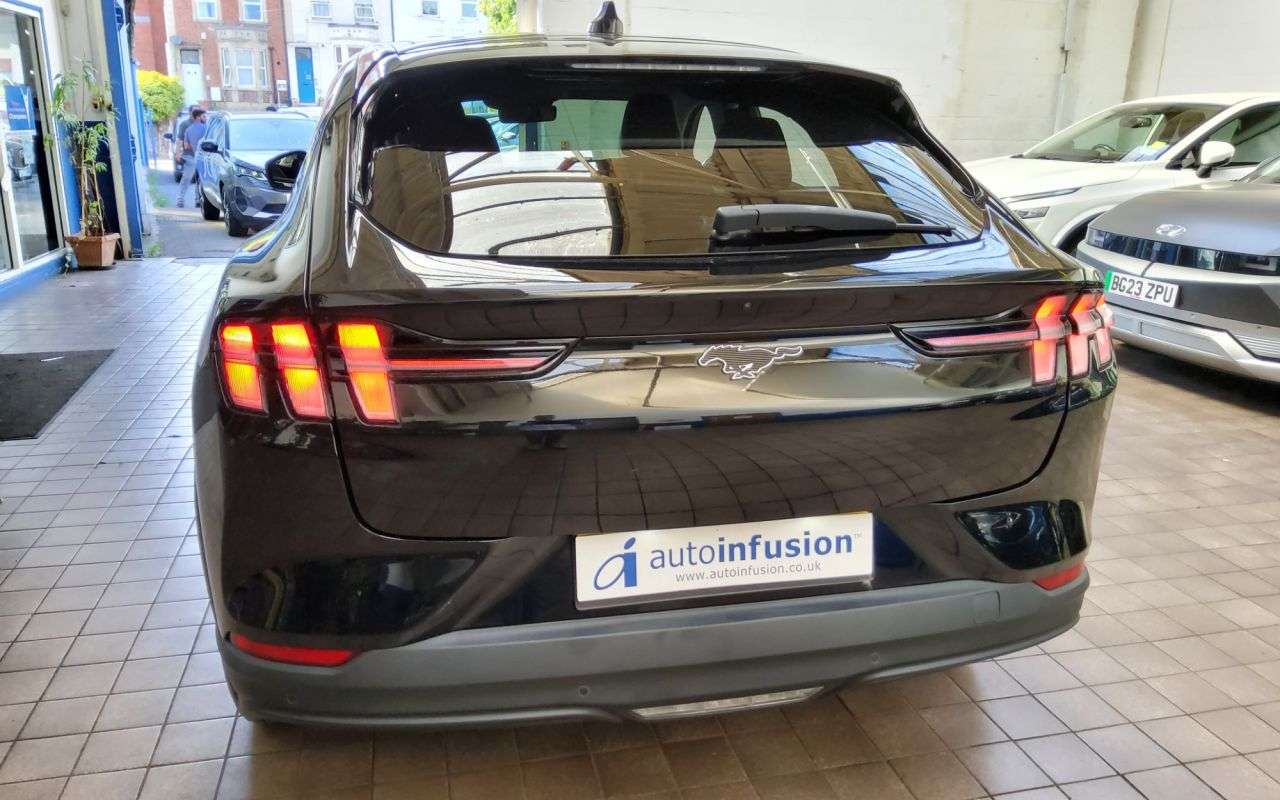 2022 FORD MUSTANG MACH-E 2022 FORD MUSTANG MACH-E