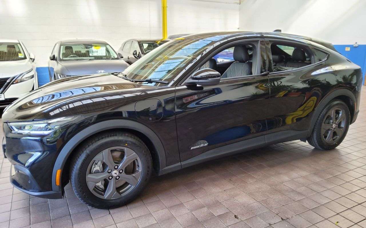 2022 FORD MUSTANG MACH-E 2022 FORD MUSTANG MACH-E