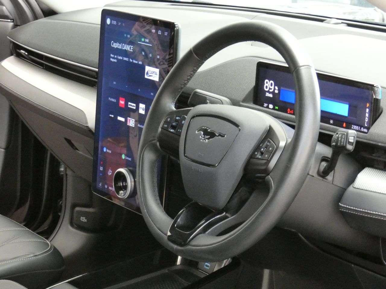 2022 FORD MUSTANG MACH-E 2022 FORD MUSTANG MACH-E