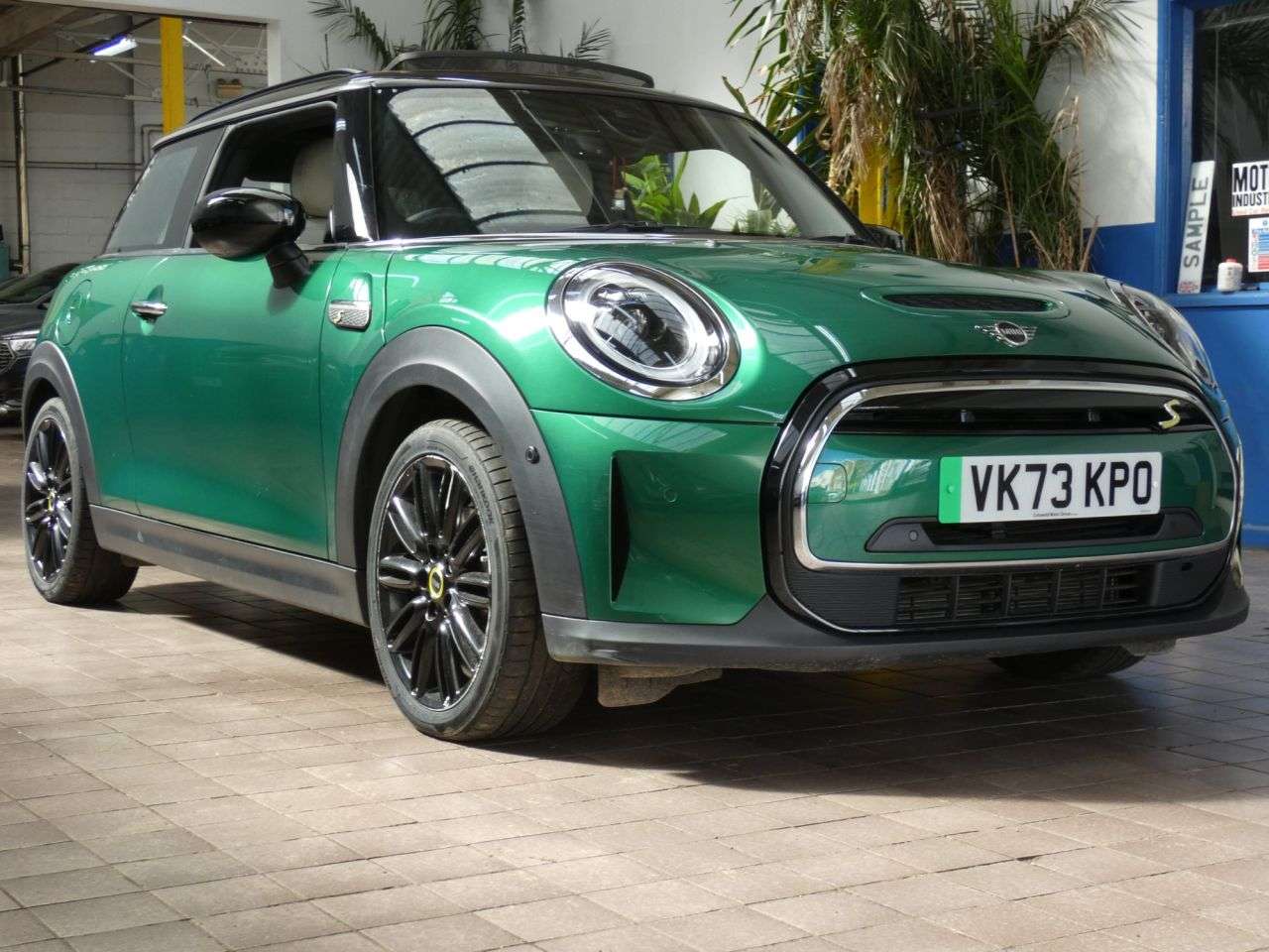 2023 MINI ELECTRIC HATCH 2023 MINI ELECTRIC HATCH