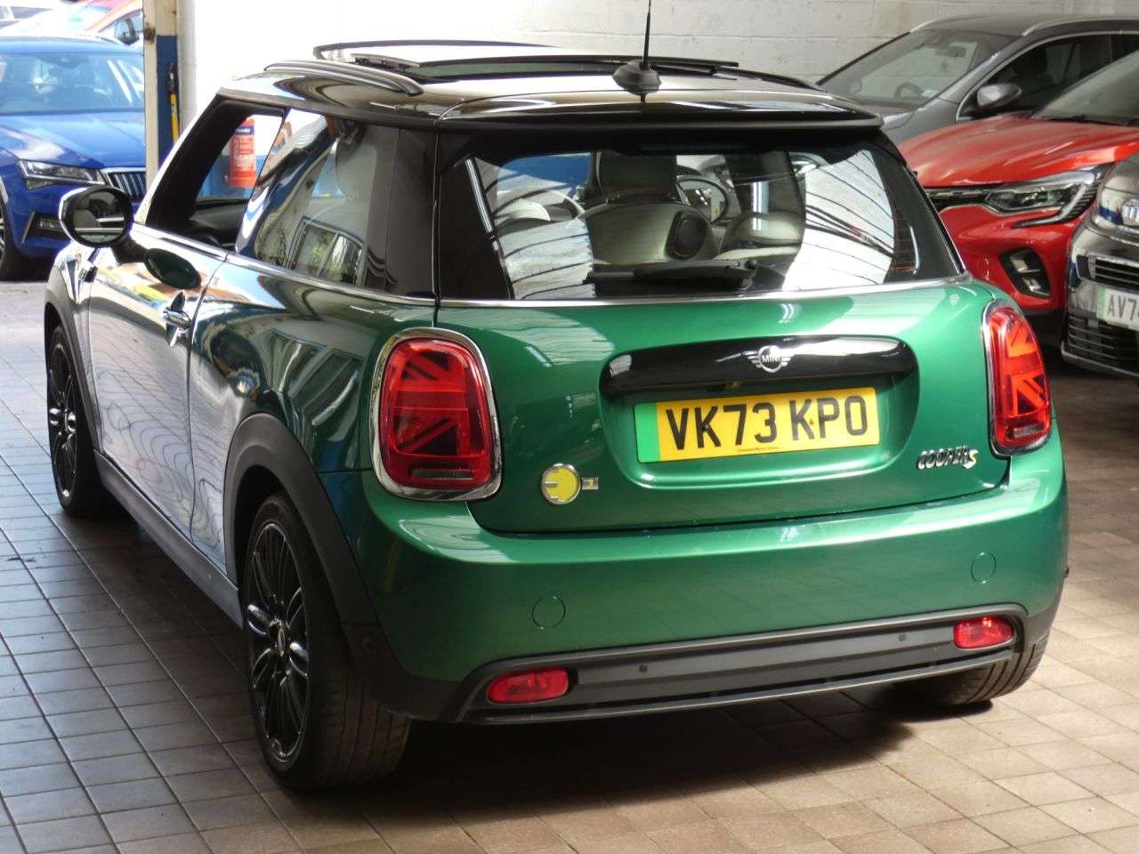2023 MINI ELECTRIC HATCH 2023 MINI ELECTRIC HATCH