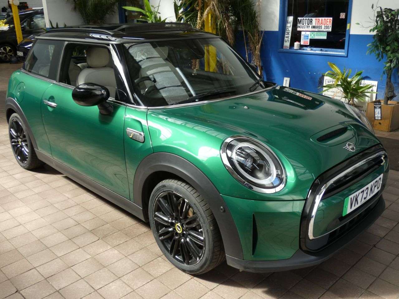 2023 MINI ELECTRIC HATCH 2023 MINI ELECTRIC HATCH
