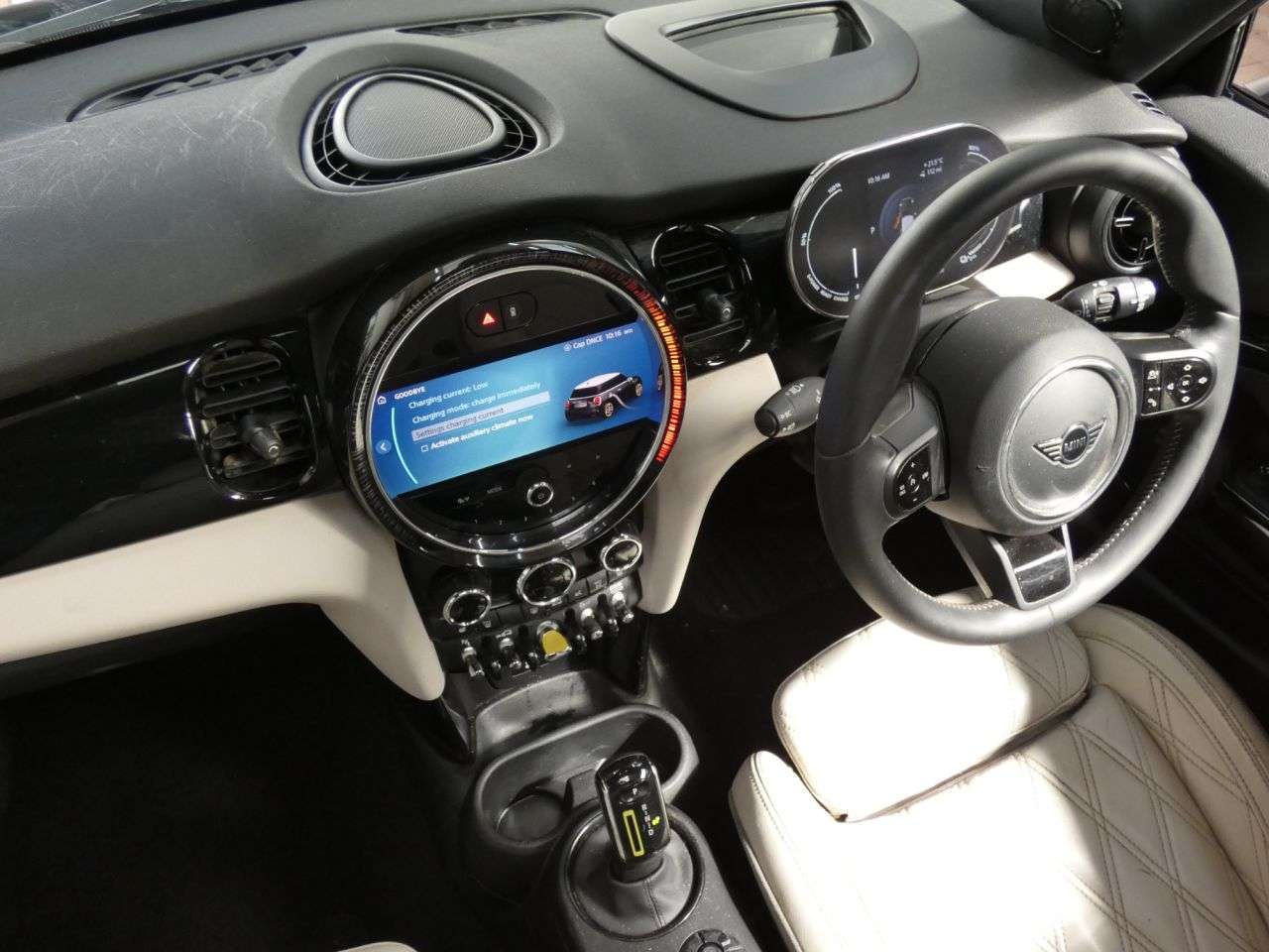 2023 MINI ELECTRIC HATCH 2023 MINI ELECTRIC HATCH