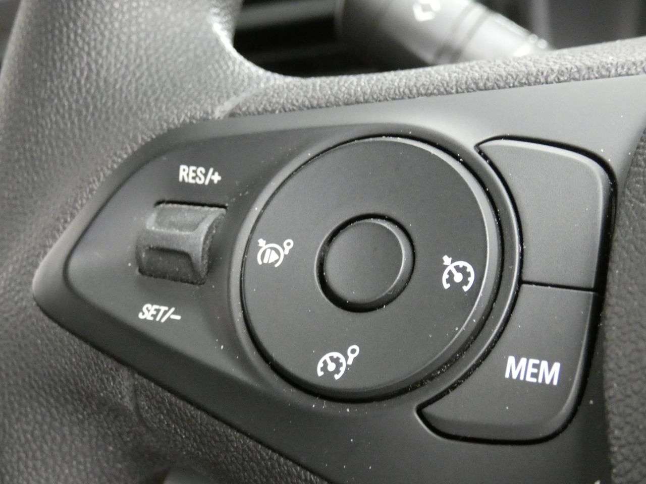 2023 VAUXHALL COMBO LIFE ELECTRIC 2023 VAUXHALL COMBO LIFE ELECTRIC