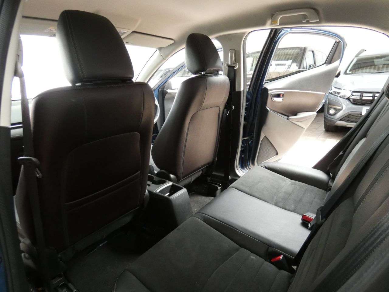 2018 MAZDA MAZDA2 2018 MAZDA MAZDA2
