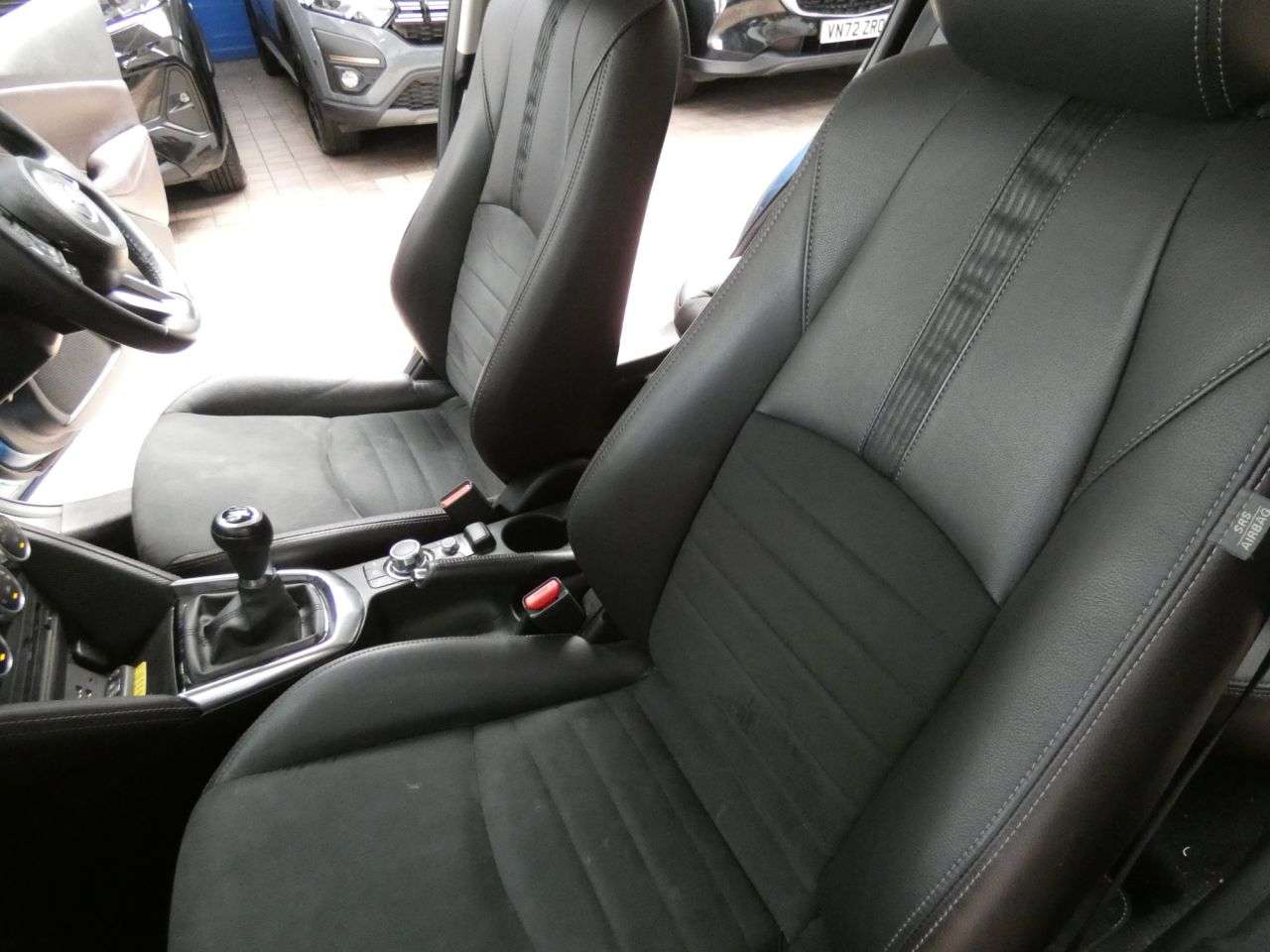 2018 MAZDA MAZDA2 2018 MAZDA MAZDA2