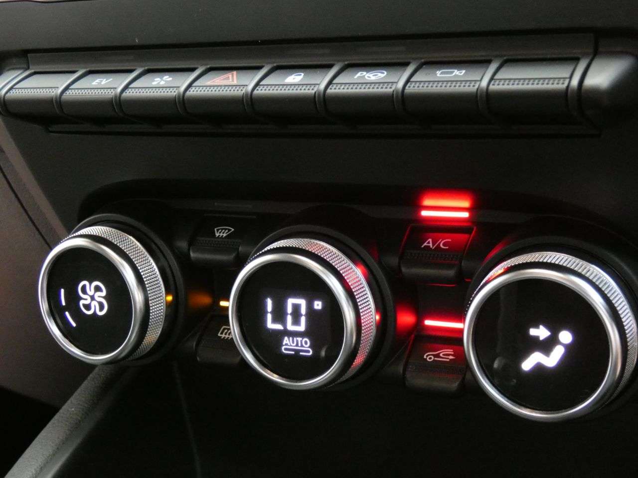 2020 RENAULT CAPTUR 2020 RENAULT CAPTUR