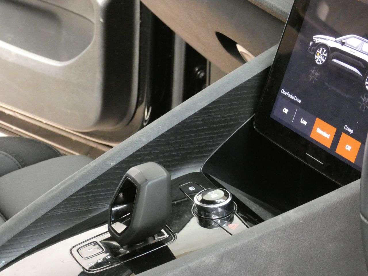 2022 POLESTAR POLESTAR 2 2022 POLESTAR POLESTAR 2