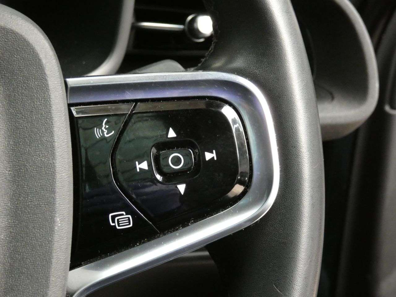 2022 POLESTAR POLESTAR 2 2022 POLESTAR POLESTAR 2