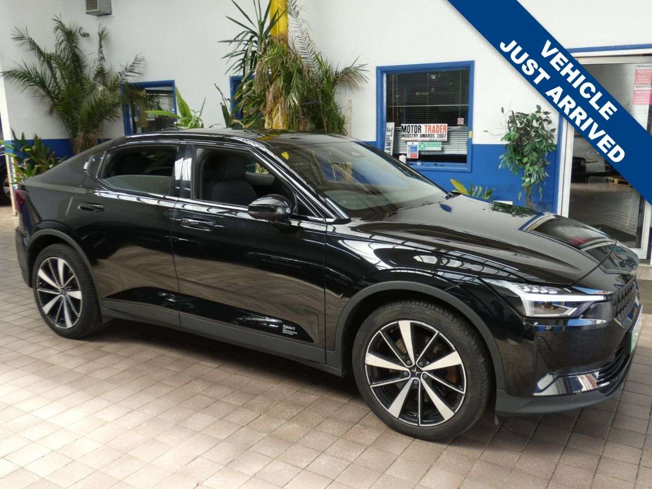 A 2022 POLESTAR POLESTAR 2 Single Motor 69kWh Standard Range Fastback 5dr Electric Auto FWD (231 ps) S A 2022 POLESTAR POLESTAR 2 Single Motor 69kWh Standard Range Fastback 5dr Electric Auto FWD (231 ps) S