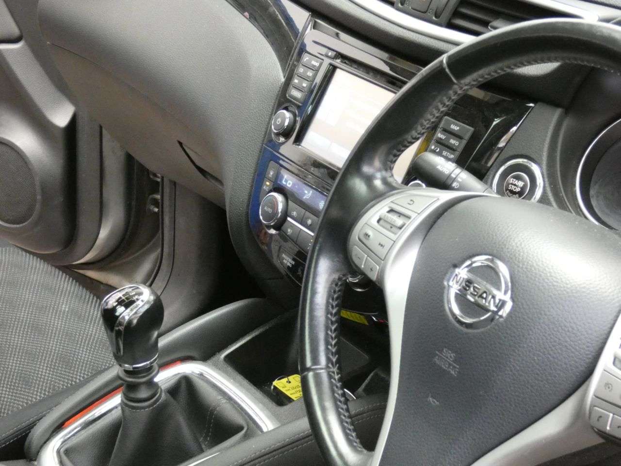 2015 NISSAN QASHQAI 2015 NISSAN QASHQAI