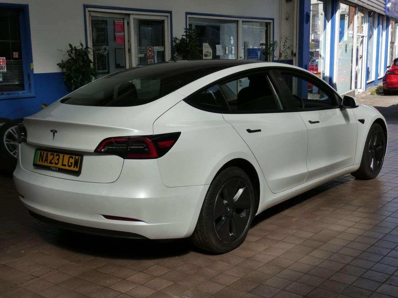 2023 TESLA MODEL 3 2023 TESLA MODEL 3