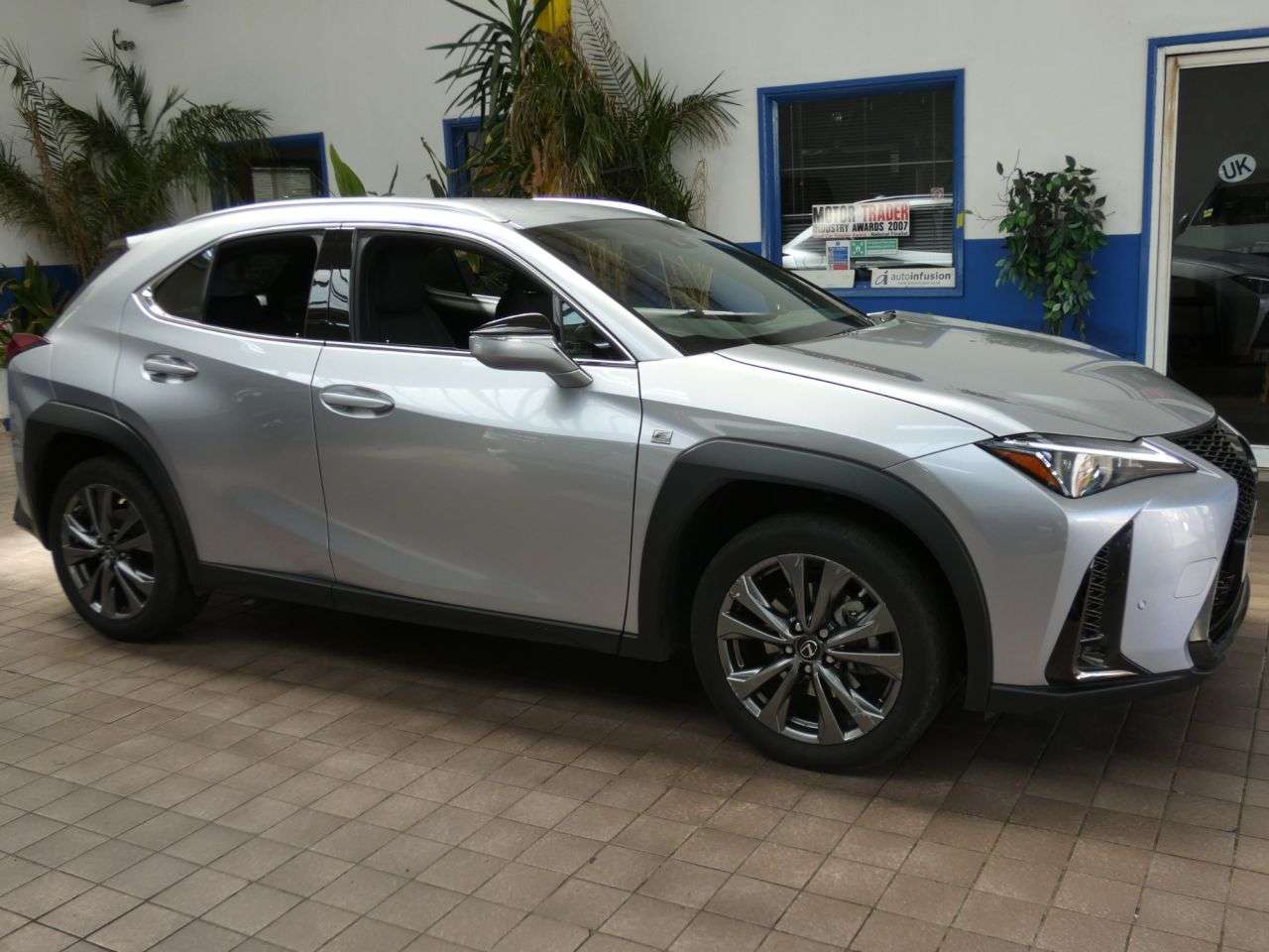 A 2023 LEXUS UX 2.0 250h F Sport Design SUV 5dr Petrol Hybrid E-CVT Euro 6 (s/s) (184 ps) 3 A 2023 LEXUS UX 2.0 250h F Sport Design SUV 5dr Petrol Hybrid E-CVT Euro 6 (s/s) (184 ps) 3