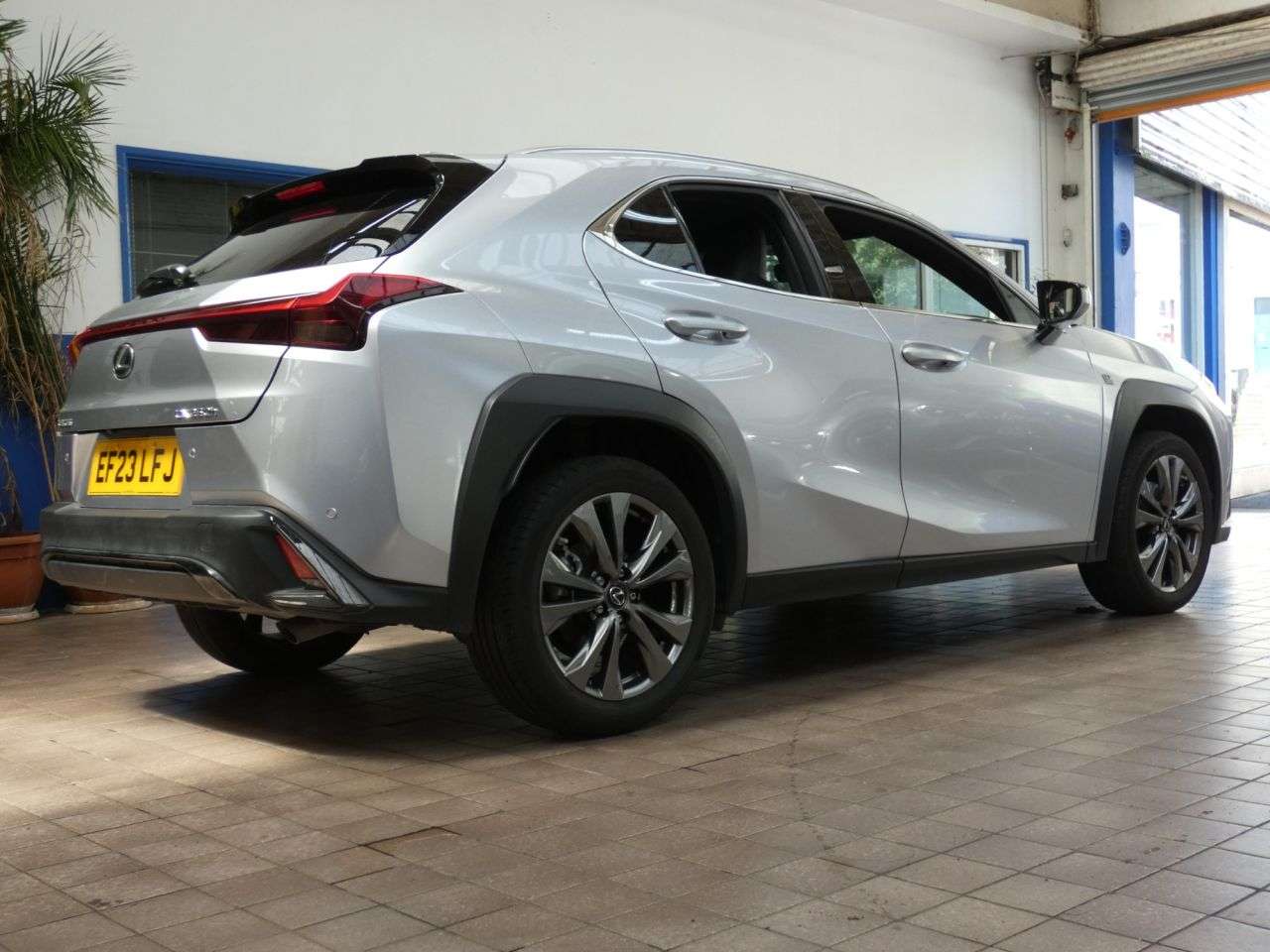 2023 LEXUS UX 2023 LEXUS UX