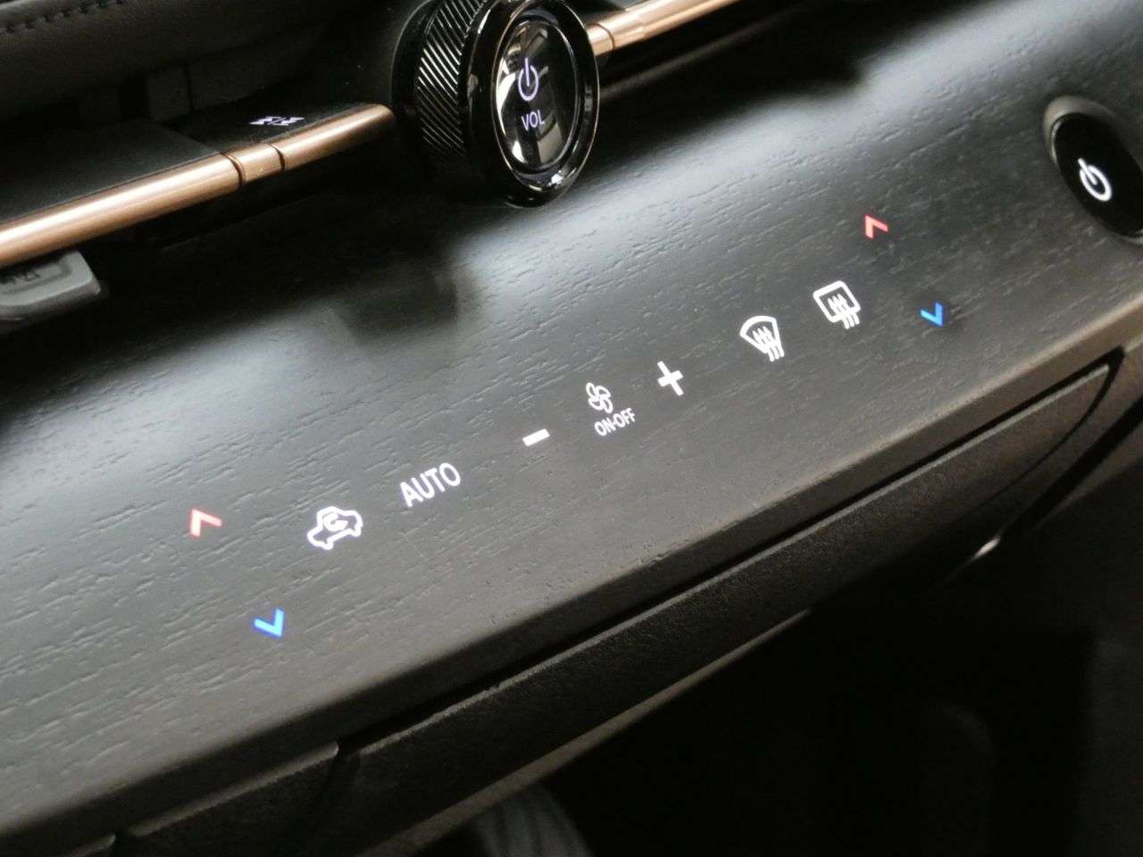 2024 NISSAN ARIYA 2024 NISSAN ARIYA
