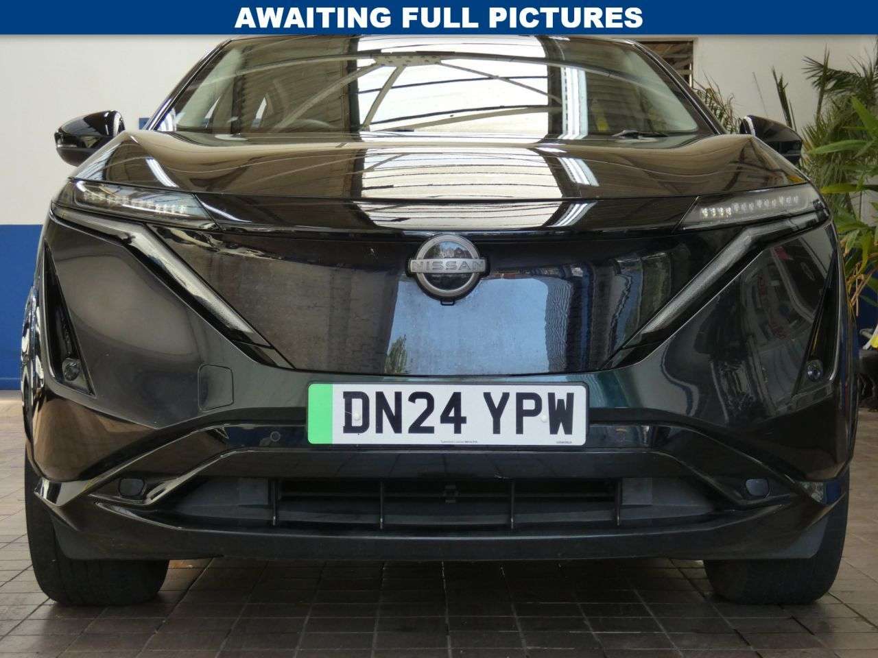A 2024 NISSAN ARIYA 63kWh Engage SUV 5dr Electric Auto 7.4kW Charger (217 ps) 1 OWNER SERVICE H A 2024 NISSAN ARIYA 63kWh Engage SUV 5dr Electric Auto 7.4kW Charger (217 ps) 1 OWNER SERVICE H