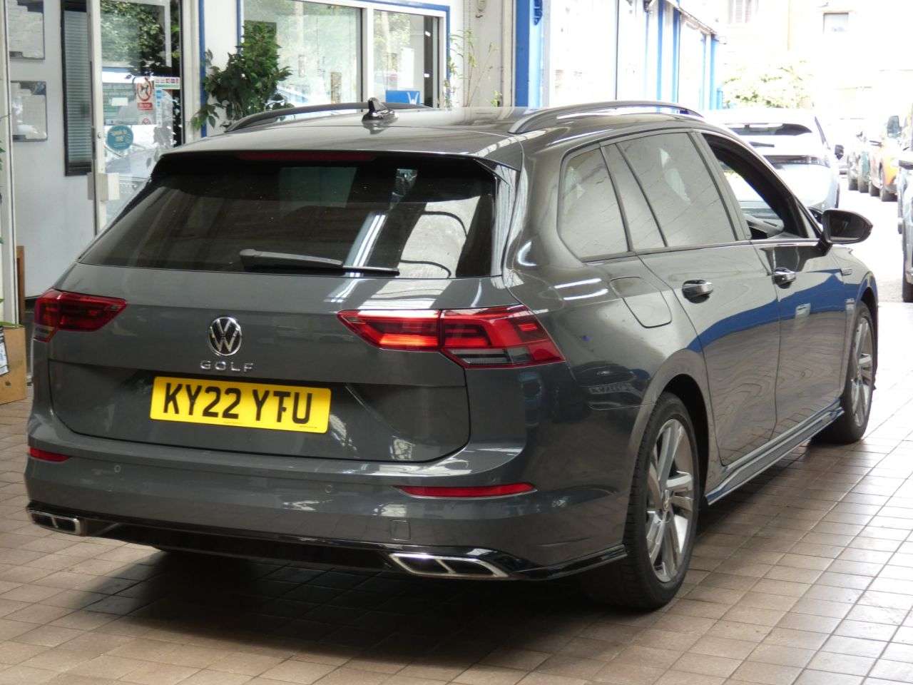2022 VOLKSWAGEN GOLF 2022 VOLKSWAGEN GOLF