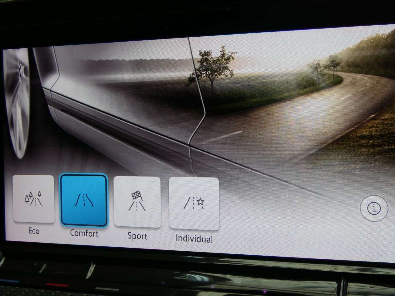2022 VOLKSWAGEN GOLF 2022 VOLKSWAGEN GOLF