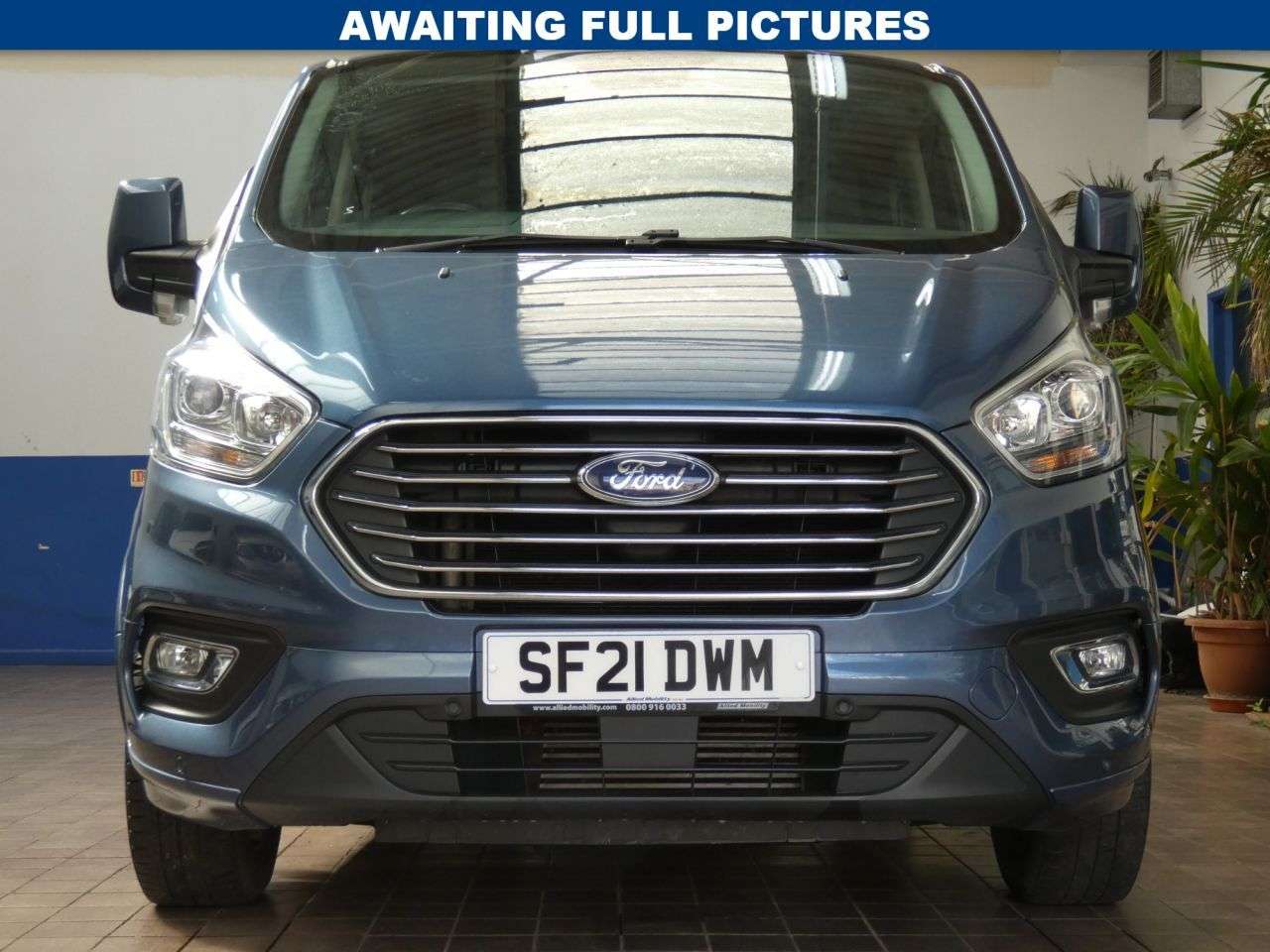 A 2021 FORD TOURNEO CUSTOM 2.0 320 EcoBlue Titanium Minibus Double Cab 5dr Diesel Manual L1 Euro 6 (s/ A 2021 FORD TOURNEO CUSTOM 2.0 320 EcoBlue Titanium Minibus Double Cab 5dr Diesel Manual L1 Euro 6 (s/