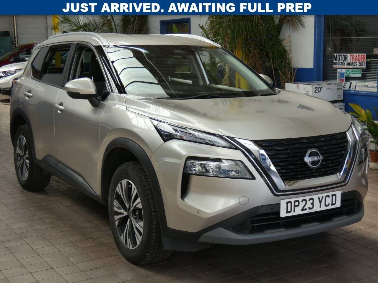 A 2023 NISSAN X-TRAIL 1.5 DIG-T MHEV N-Connecta SUV 5dr Petrol Hybrid XTRON Euro 6 (s/s) (163 ps) A 2023 NISSAN X-TRAIL 1.5 DIG-T MHEV N-Connecta SUV 5dr Petrol Hybrid XTRON Euro 6 (s/s) (163 ps)