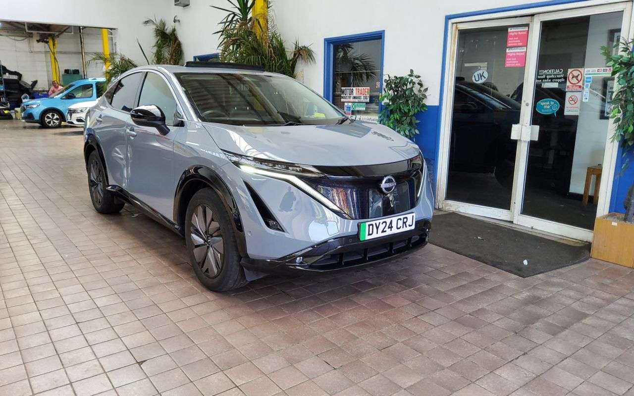 A 2024 NISSAN ARIYA 87kWh Evolve SUV 5dr Electric Auto 22kW Charger (242 ps) BIG SPEC 1 OWNER W A 2024 NISSAN ARIYA 87kWh Evolve SUV 5dr Electric Auto 22kW Charger (242 ps) BIG SPEC 1 OWNER W