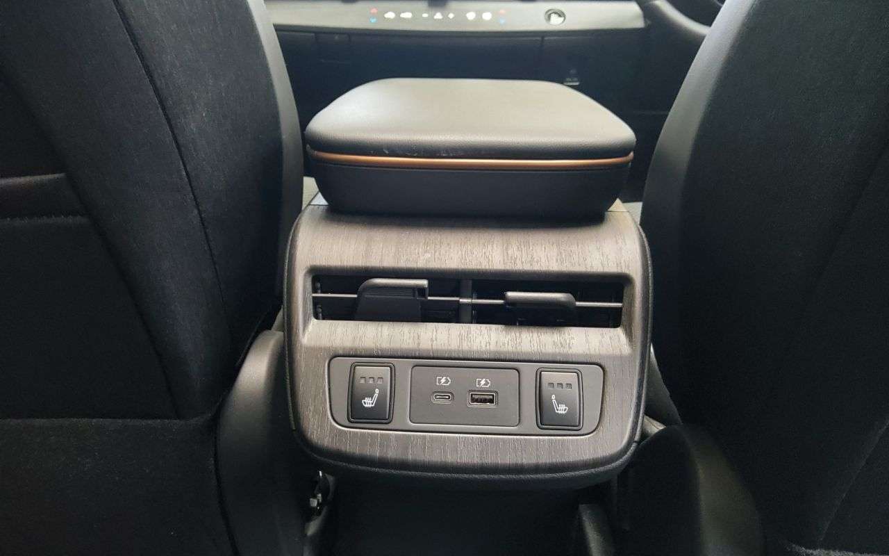 2024 NISSAN ARIYA 2024 NISSAN ARIYA