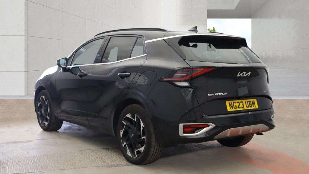 A 2023 KIA SPORTAGE 1.6 T-GDi 13.8kWh GT-Line SUV 5dr Petrol Plug-in Hybrid Auto AWD Euro 6 (s/ A 2023 KIA SPORTAGE 1.6 T-GDi 13.8kWh GT-Line SUV 5dr Petrol Plug-in Hybrid Auto AWD Euro 6 (s/