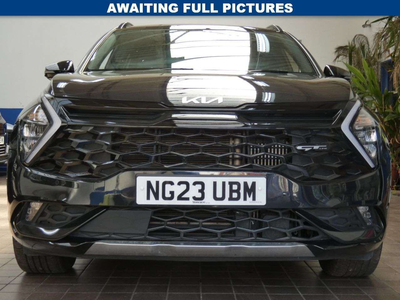 A 2023 KIA SPORTAGE 1.6 T-GDi 13.8kWh GT-Line SUV 5dr Petrol Plug-in Hybrid Auto AWD Euro 6 (s/ A 2023 KIA SPORTAGE 1.6 T-GDi 13.8kWh GT-Line SUV 5dr Petrol Plug-in Hybrid Auto AWD Euro 6 (s/