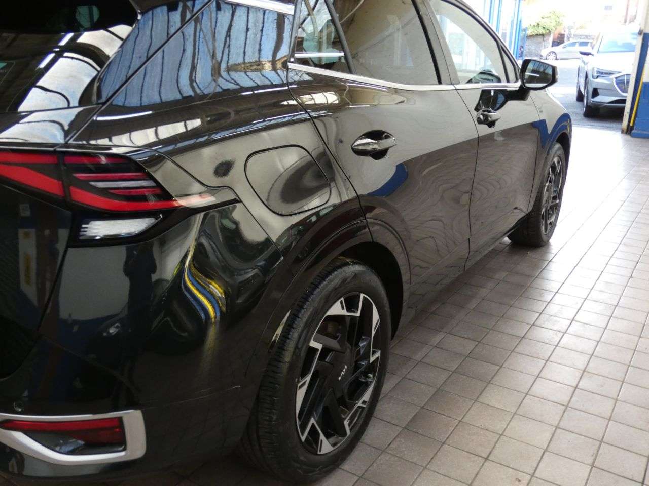 2023 KIA SPORTAGE 2023 KIA SPORTAGE