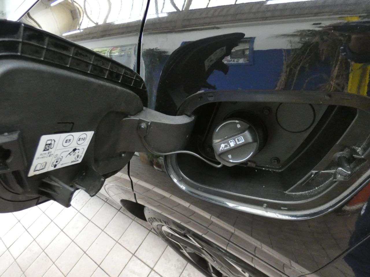 2023 KIA SPORTAGE 2023 KIA SPORTAGE
