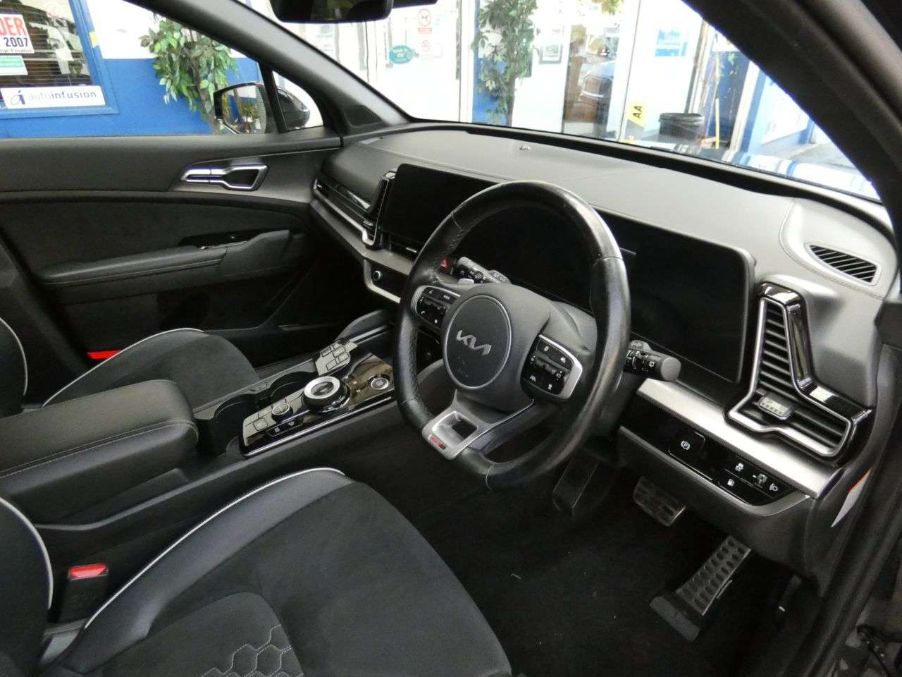 2023 KIA SPORTAGE 2023 KIA SPORTAGE