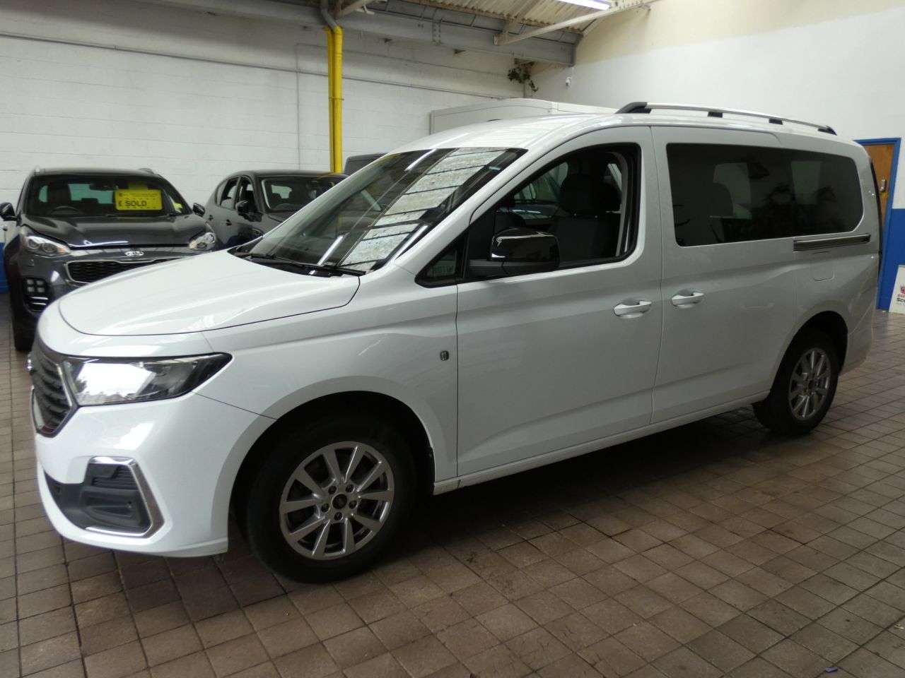 2023 FORD GRAND TOURNEO CONNECT 2023 FORD GRAND TOURNEO CONNECT