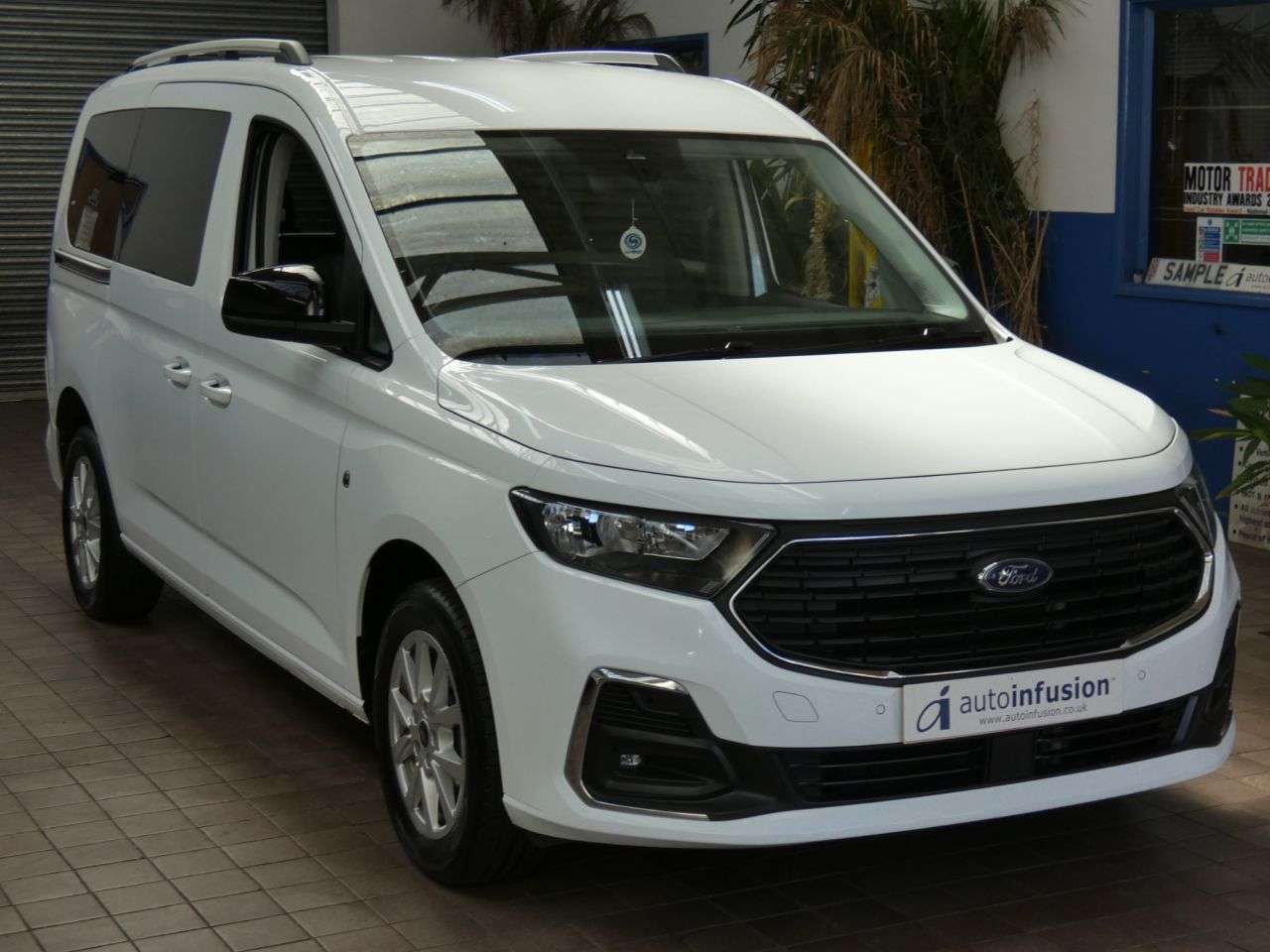 A 2023 FORD GRAND TOURNEO CONNECT 2.0 EcoBlue Titanium MPV 5dr Diesel DCT Euro 6 (s/s) (122 ps) 1 OWNER SERVI A 2023 FORD GRAND TOURNEO CONNECT 2.0 EcoBlue Titanium MPV 5dr Diesel DCT Euro 6 (s/s) (122 ps) 1 OWNER SERVI