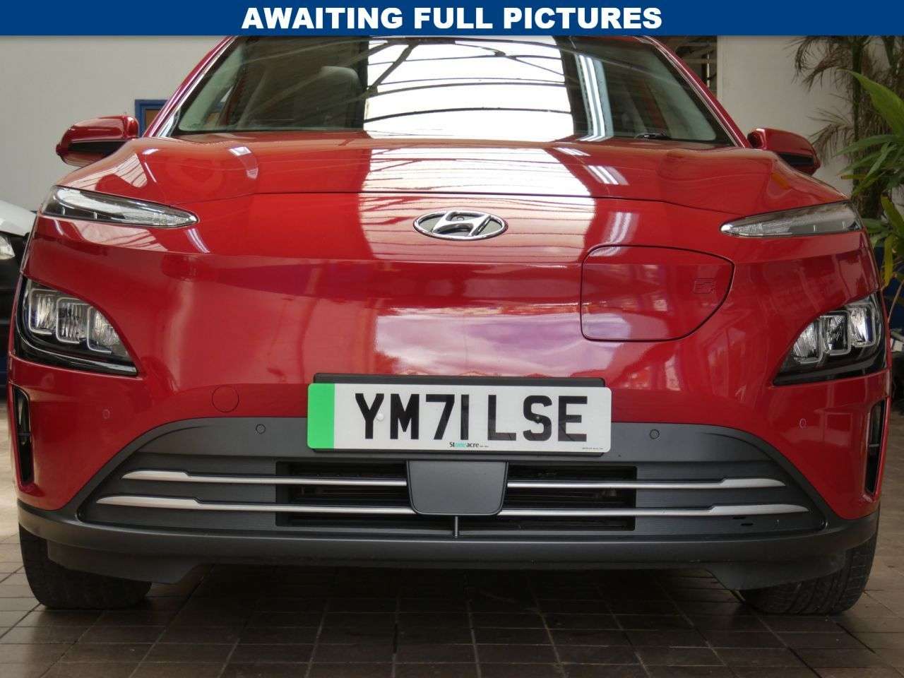 A 2022 HYUNDAI KONA 64kWh Ultimate SUV 5dr Electric Auto (10.5kW Charger) (204 ps) 1 OWNER EXCE A 2022 HYUNDAI KONA 64kWh Ultimate SUV 5dr Electric Auto (10.5kW Charger) (204 ps) 1 OWNER EXCE