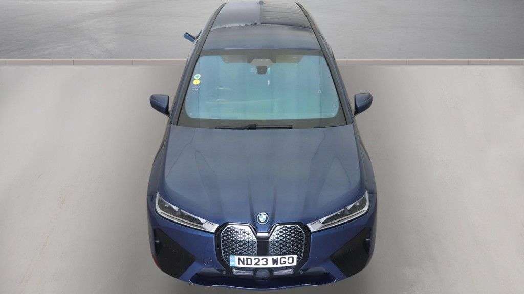 2023 BMW IX 2023 BMW IX