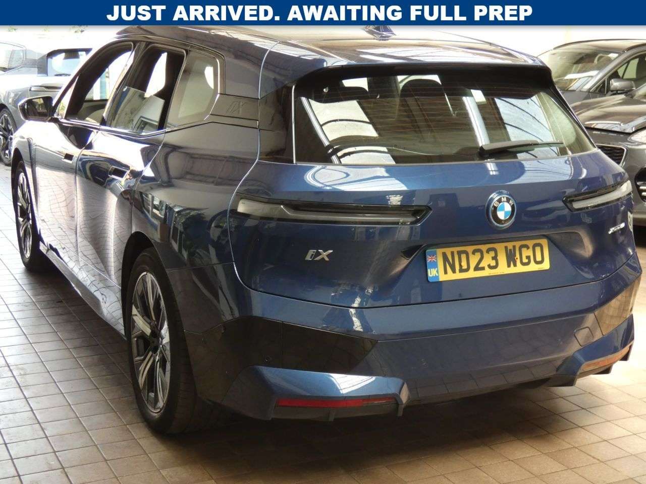 A 2023 BMW IX 40 76.6kWh M Sport SUV 5dr Electric Auto xDrive (11kW Charger) (326 ps) 1 O A 2023 BMW IX 40 76.6kWh M Sport SUV 5dr Electric Auto xDrive (11kW Charger) (326 ps) 1 O