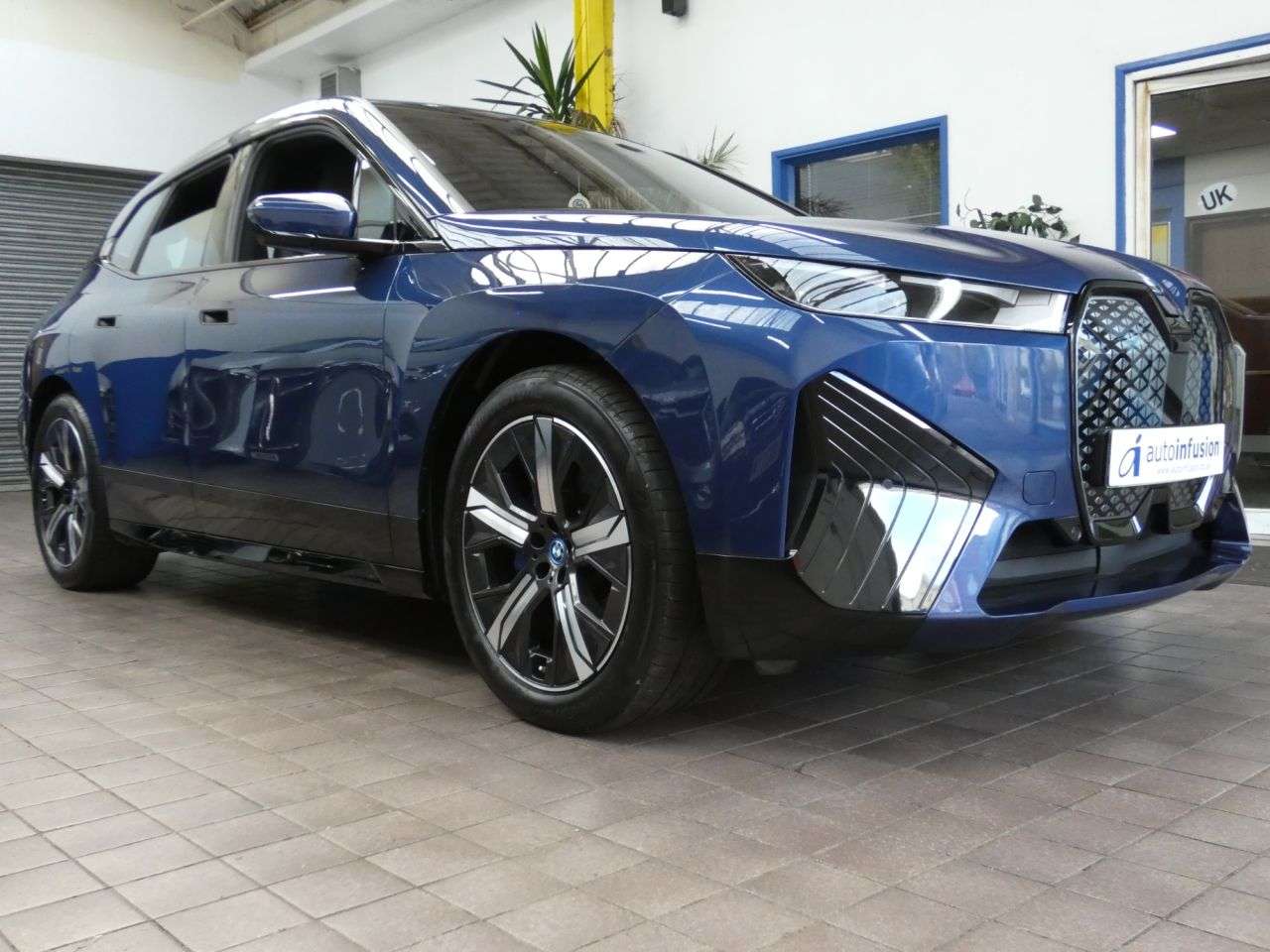 2023 BMW IX 2023 BMW IX