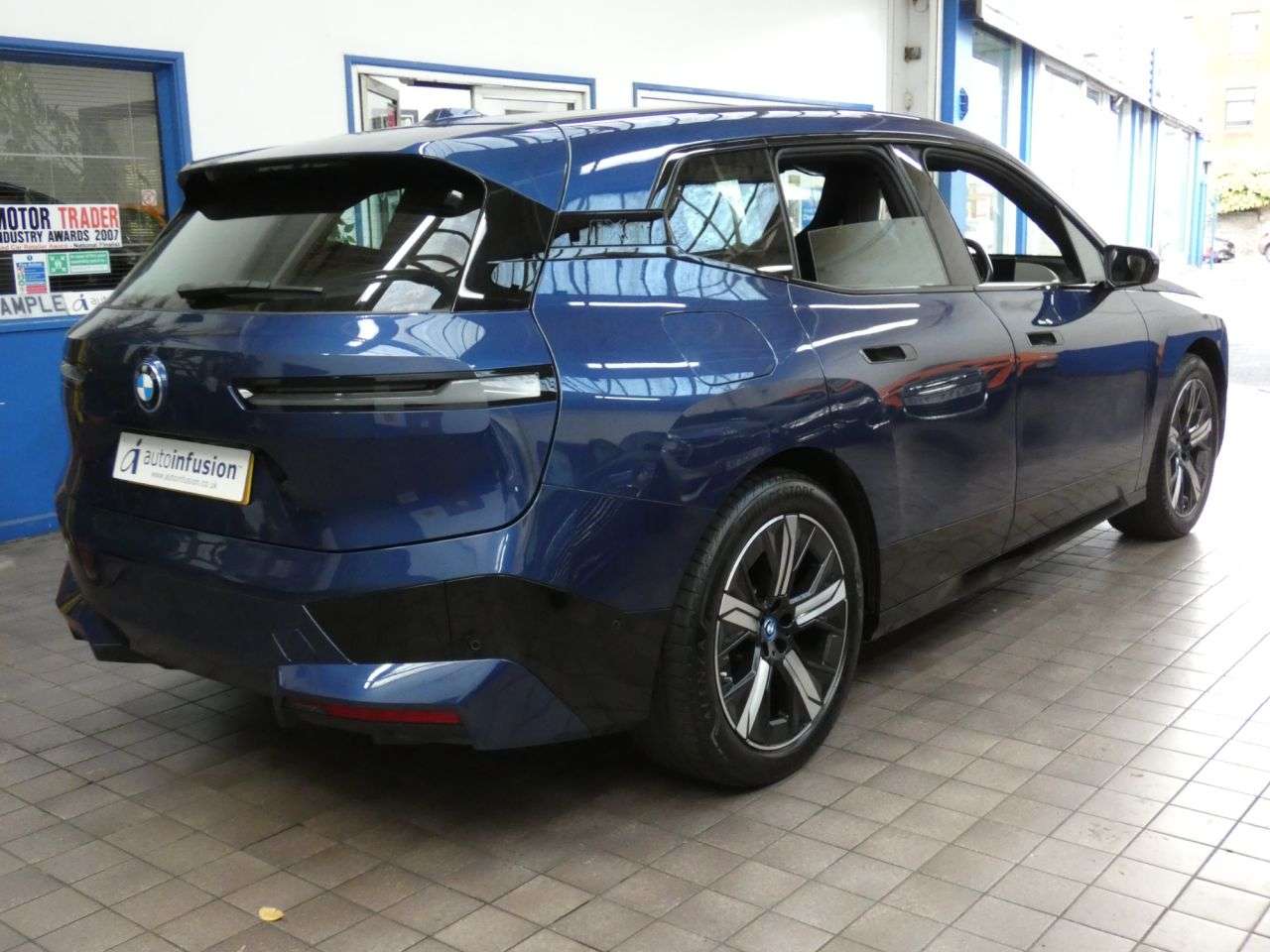 2023 BMW IX 2023 BMW IX