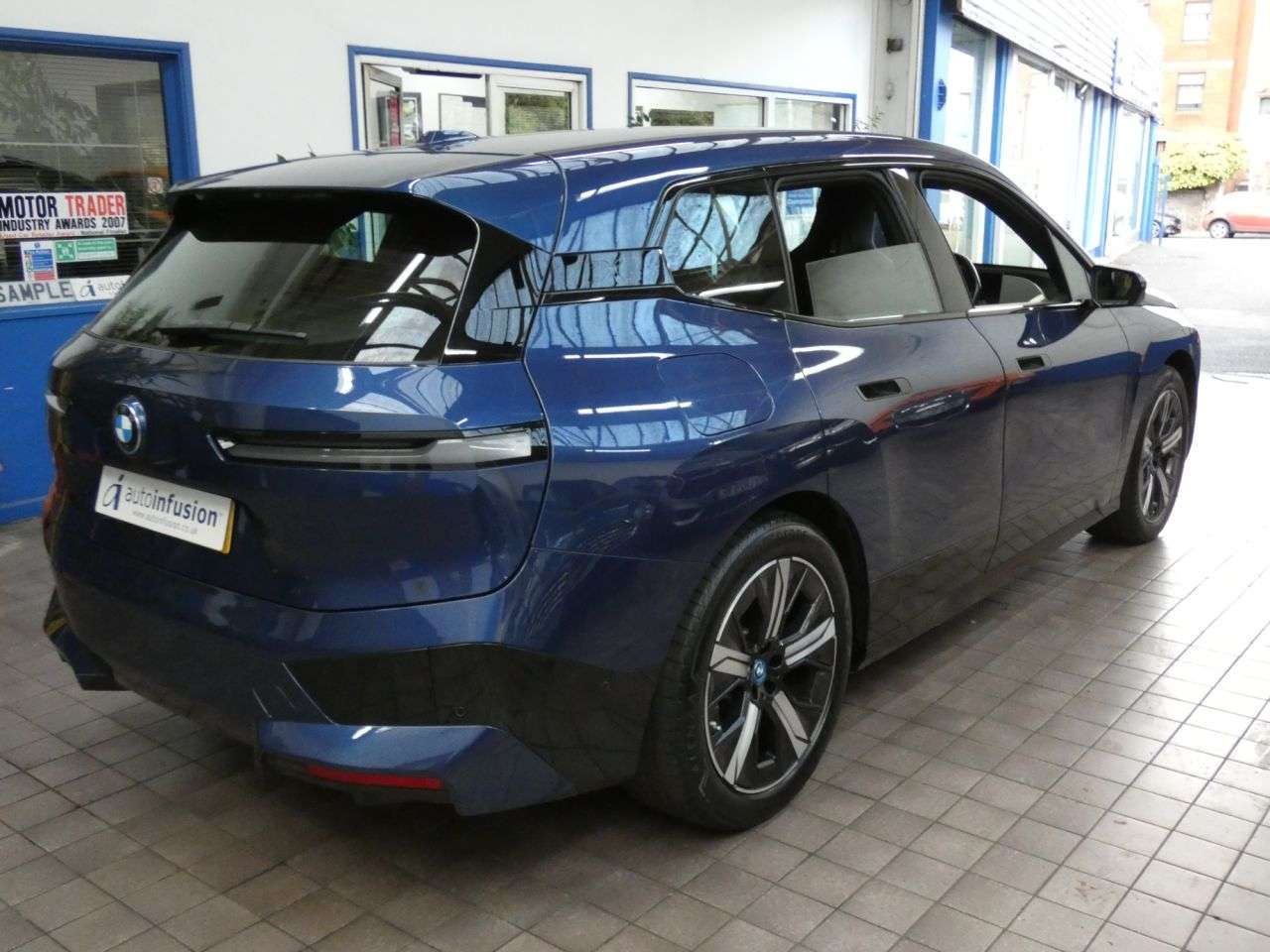 2023 BMW IX 2023 BMW IX