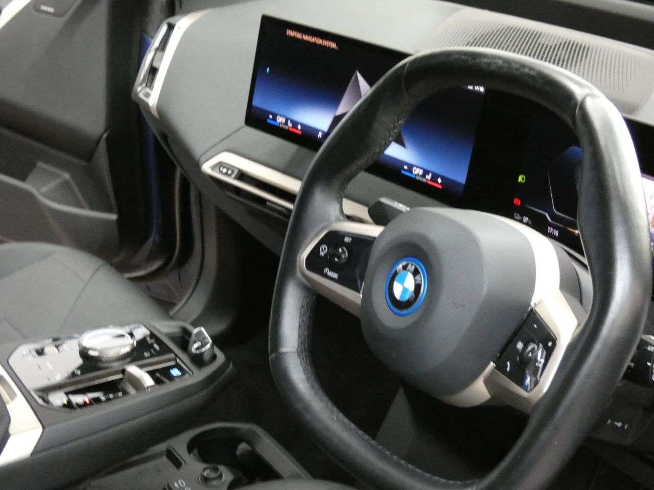 2023 BMW IX 2023 BMW IX