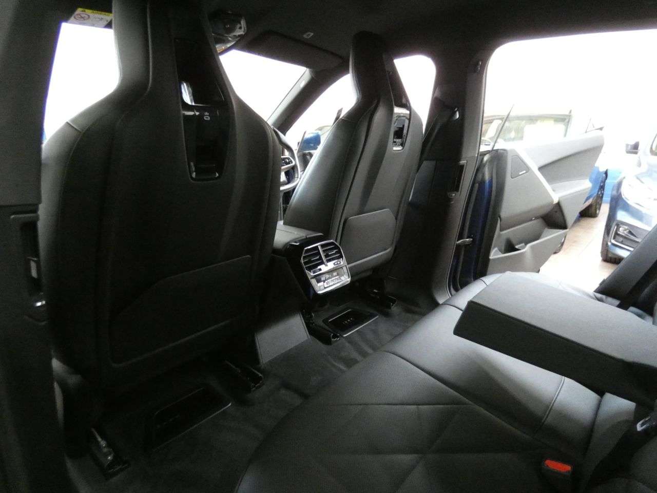 2023 BMW IX 2023 BMW IX