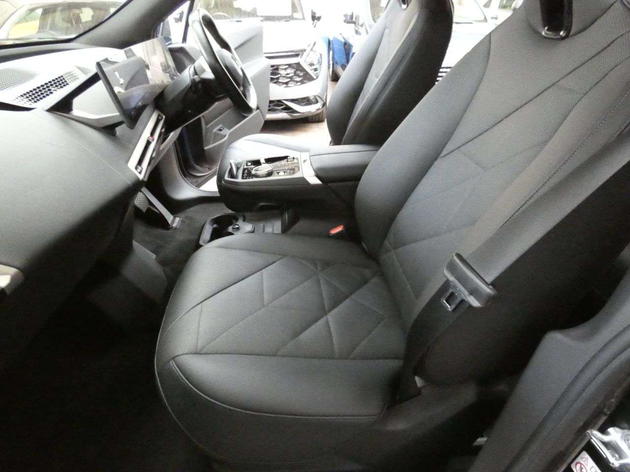 2023 BMW IX 2023 BMW IX