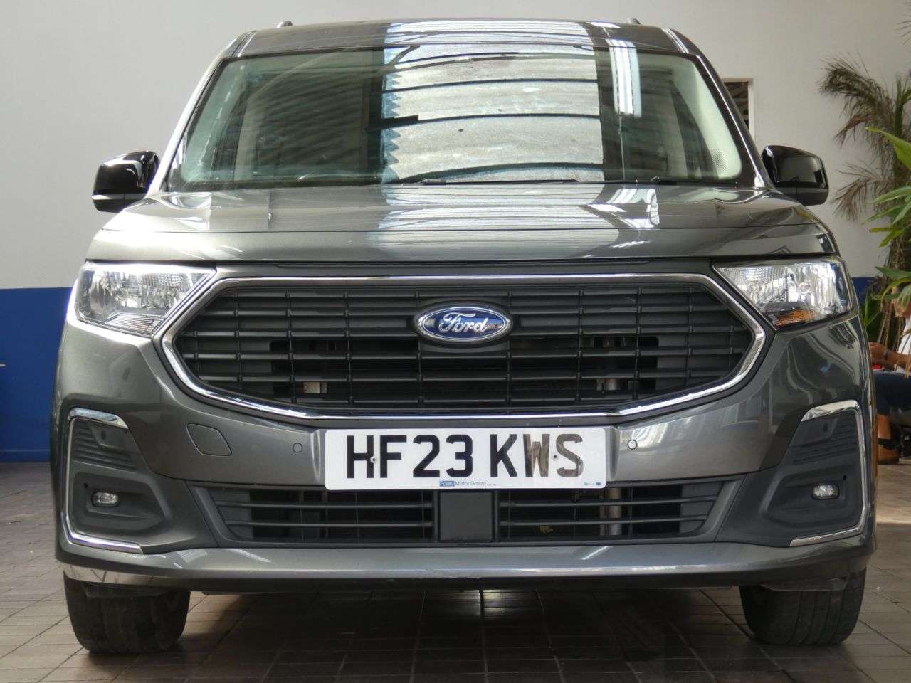 A 2023 FORD GRAND TOURNEO CONNECT 2.0 EcoBlue Titanium MPV 5dr Diesel Manual Euro 6 (s/s) (122 ps) 1 OWNER SE A 2023 FORD GRAND TOURNEO CONNECT 2.0 EcoBlue Titanium MPV 5dr Diesel Manual Euro 6 (s/s) (122 ps) 1 OWNER SE