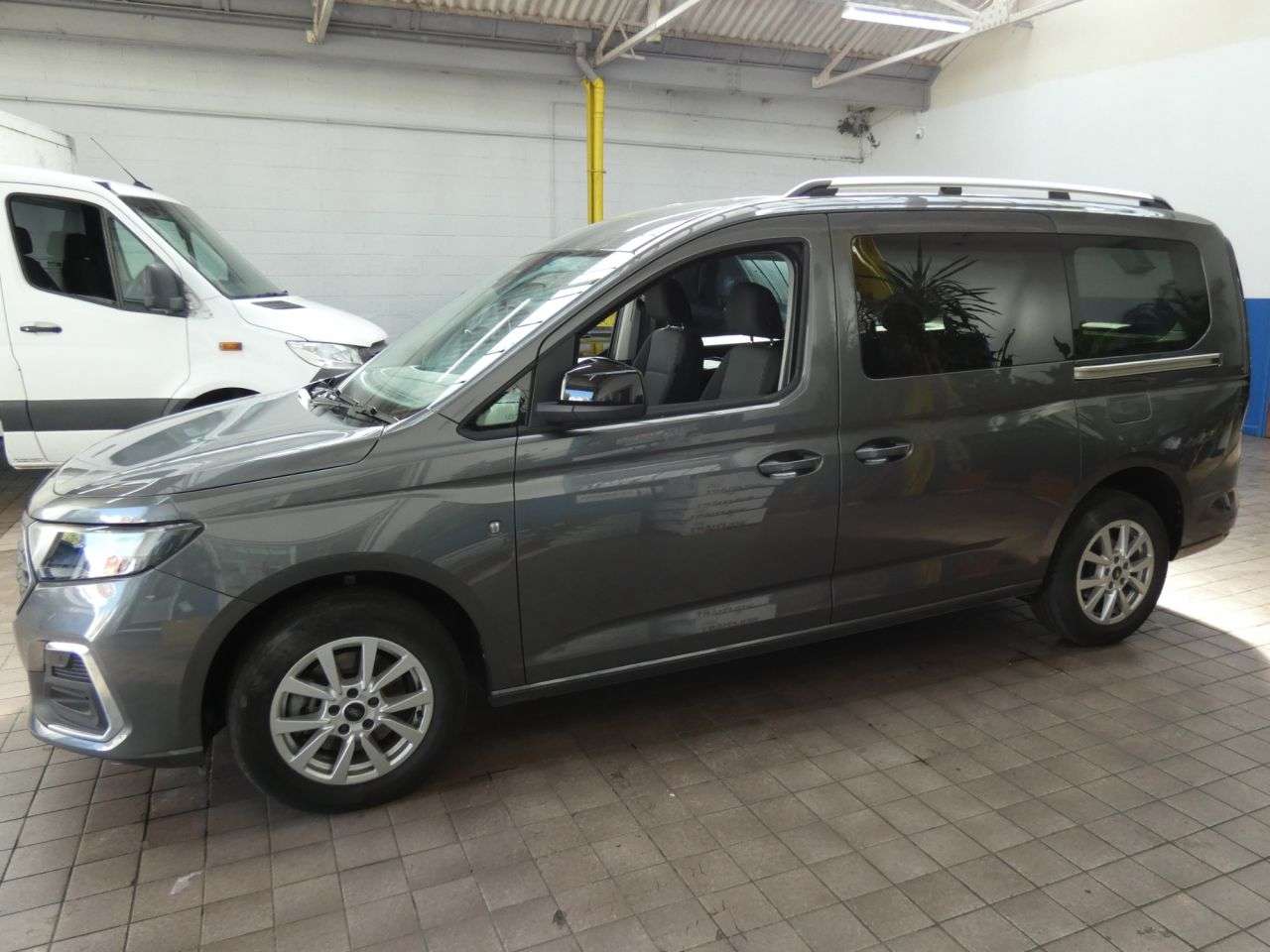 2023 FORD GRAND TOURNEO CONNECT 2023 FORD GRAND TOURNEO CONNECT